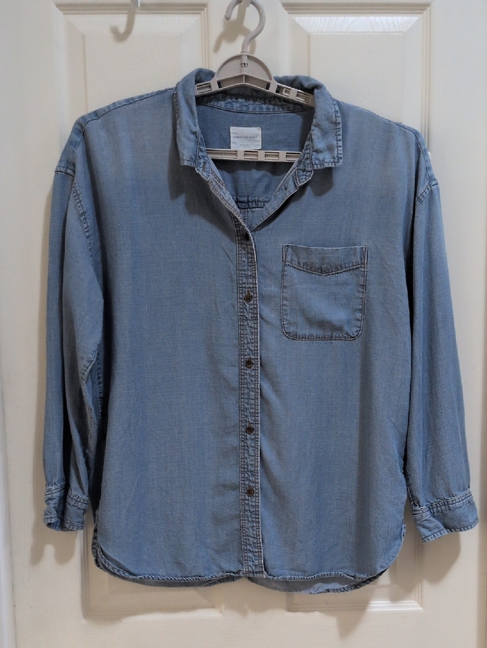 American Eagle Men's Denim Long Sleeve Button Up Casual Shirt Size Large